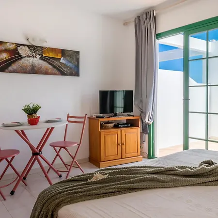 Апартаменты Caleta Paraiso Sea View 137