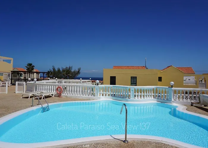 Апартаменты Caleta Paraiso Sea View 137